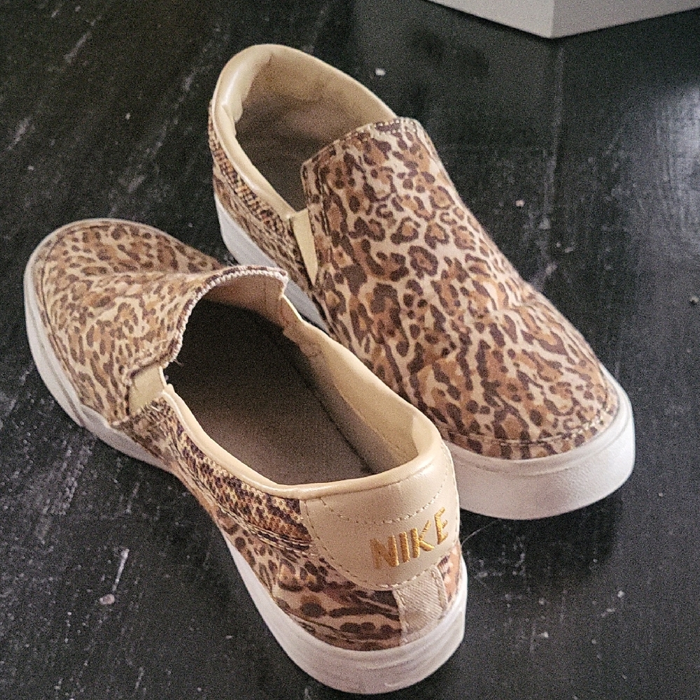Nike Women's Tan Leopard Slip-On Sneakers